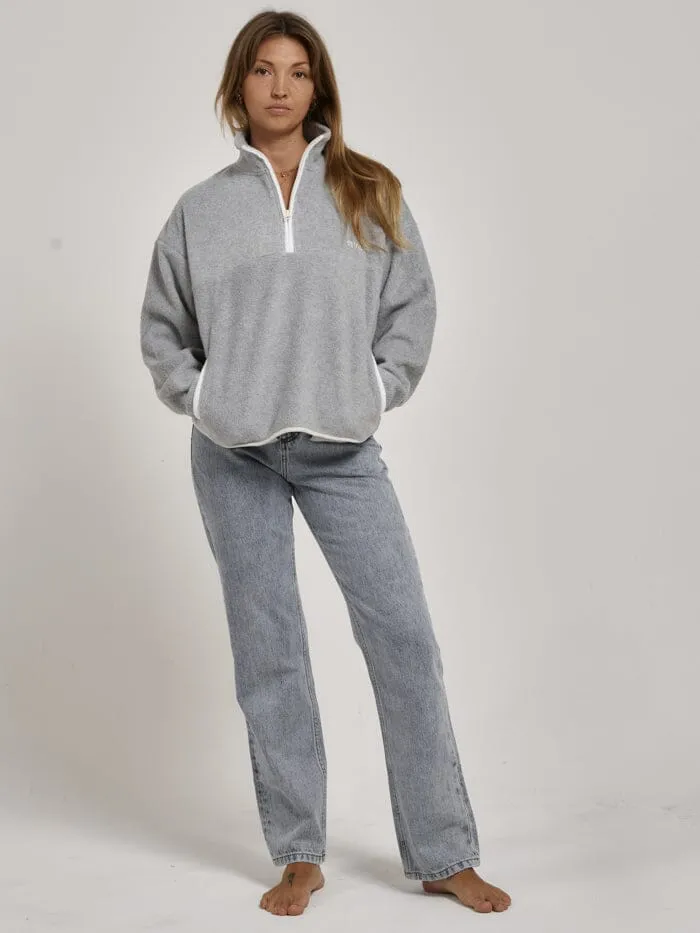 Minimal Thrills Polar Fleece - Grey Marle