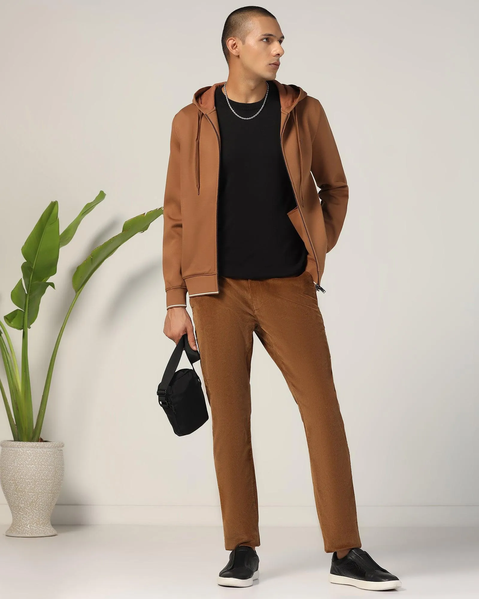 Slim Comfort B-95 Casual Brown Solid Khakis - Magna