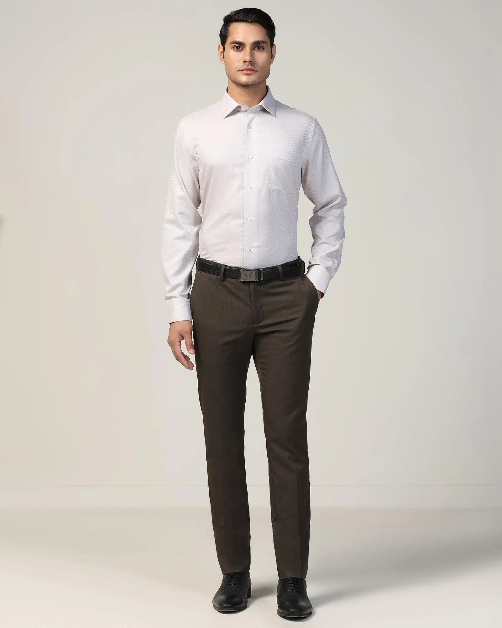 Slim Fit B-91 Formal Brown Textured Trouser - Gladiator